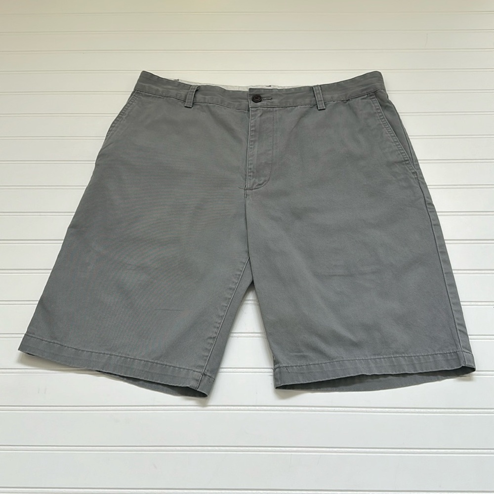 Dockers Boys Gray Chino Shorts 34 Waist